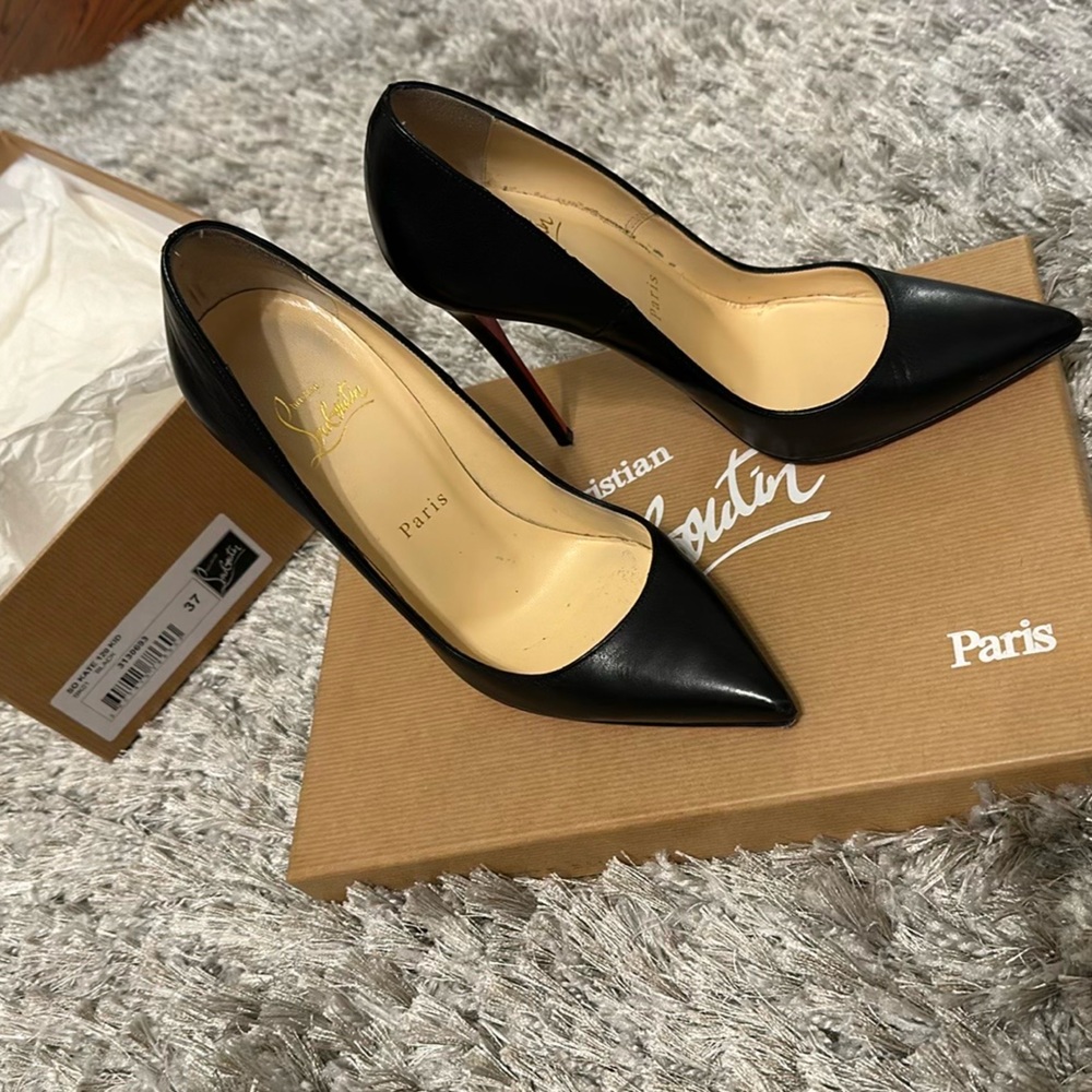 Christian Louboutin So Kate